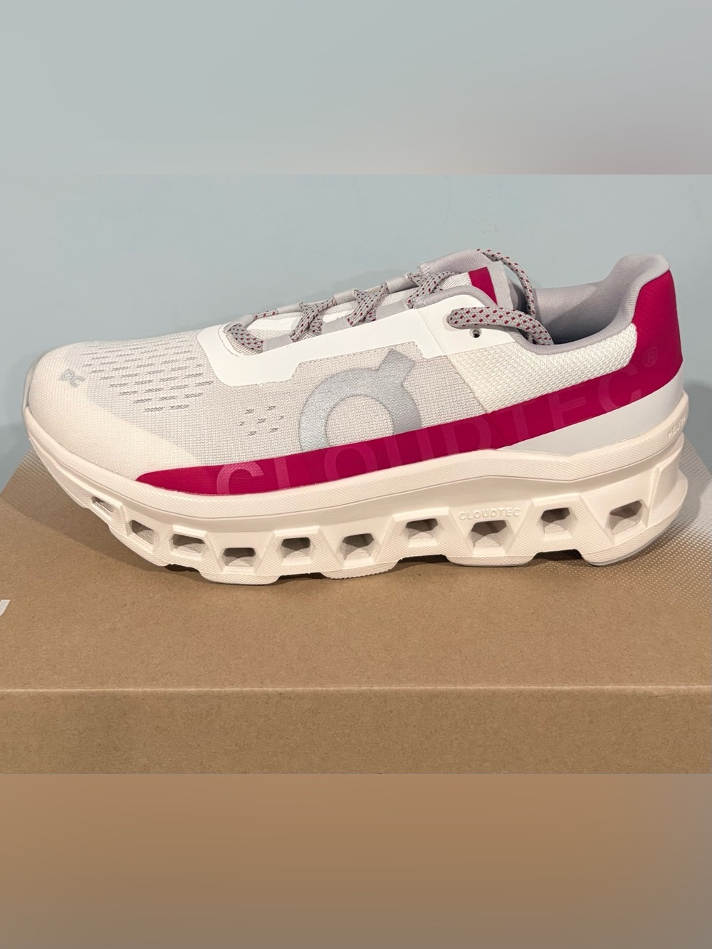 On Cloudmonster | Ivory/Grenadine | size: 9